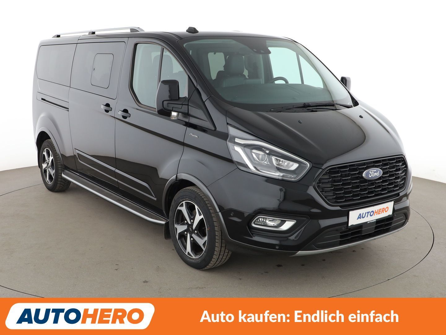 Ford Tourneo Custom 2022 г. Чёрный, пробег 45795 км