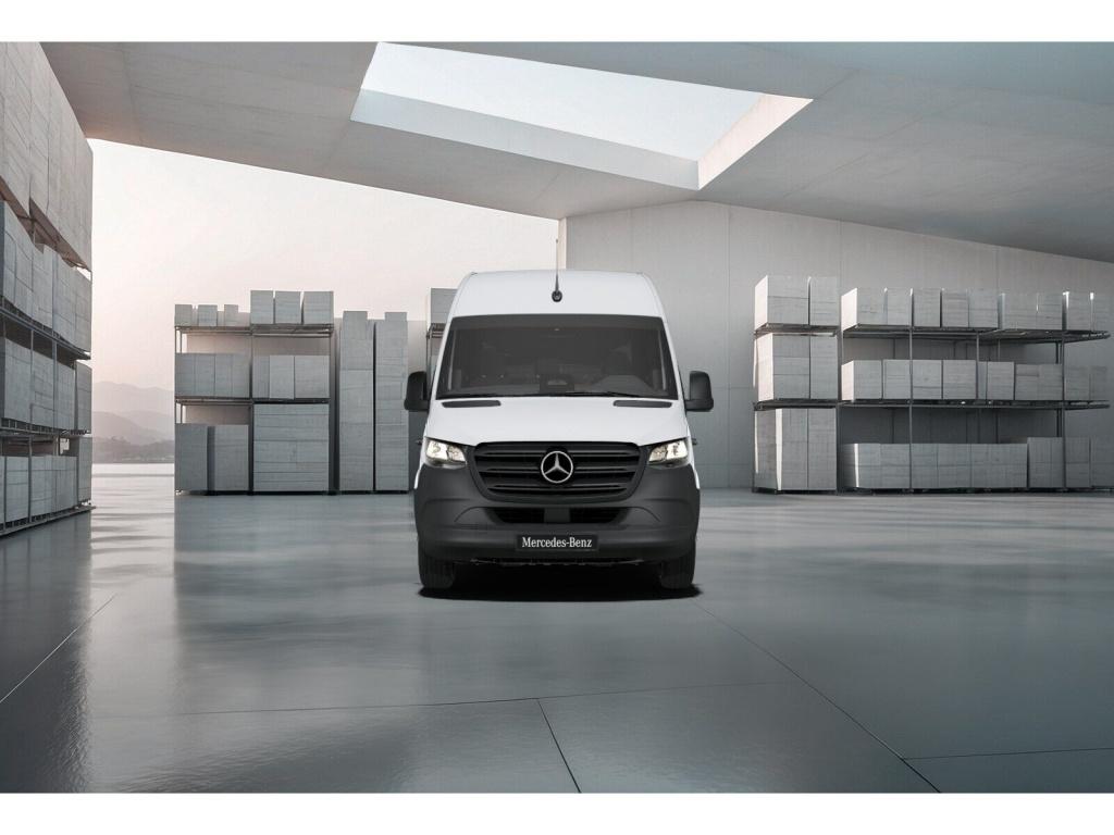 Mercedes-Benz SPRINTER 2024 г. Белый, пробег 37618 км