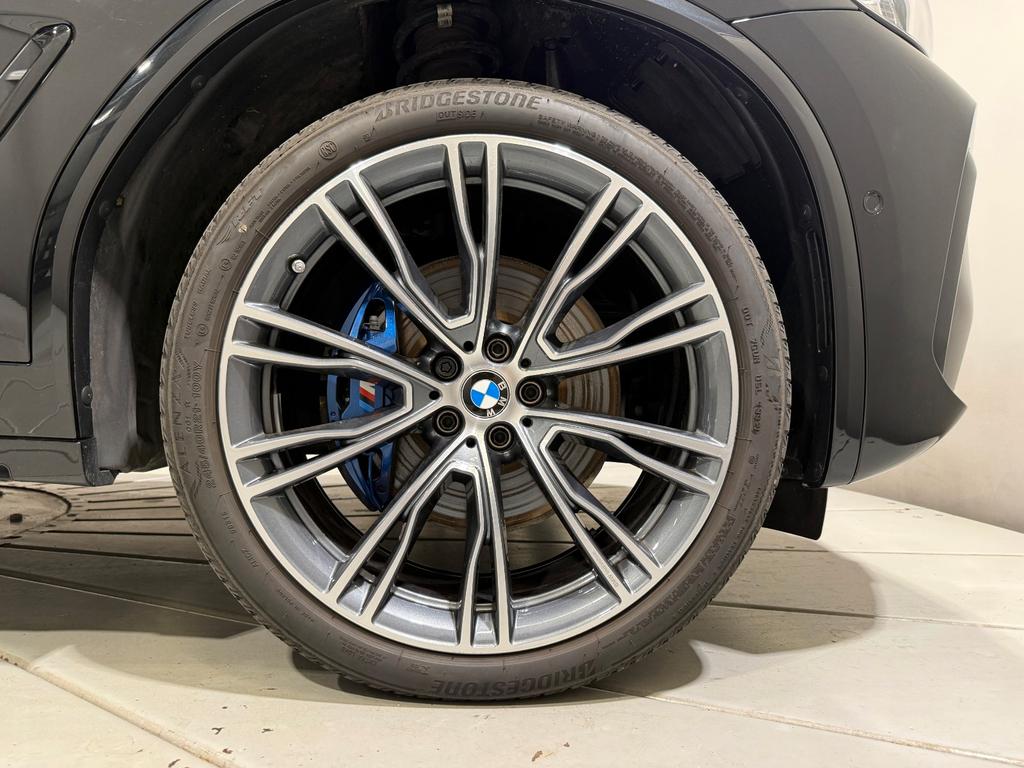 BMW X4 2022 г. Чёрный, пробег 37750 км