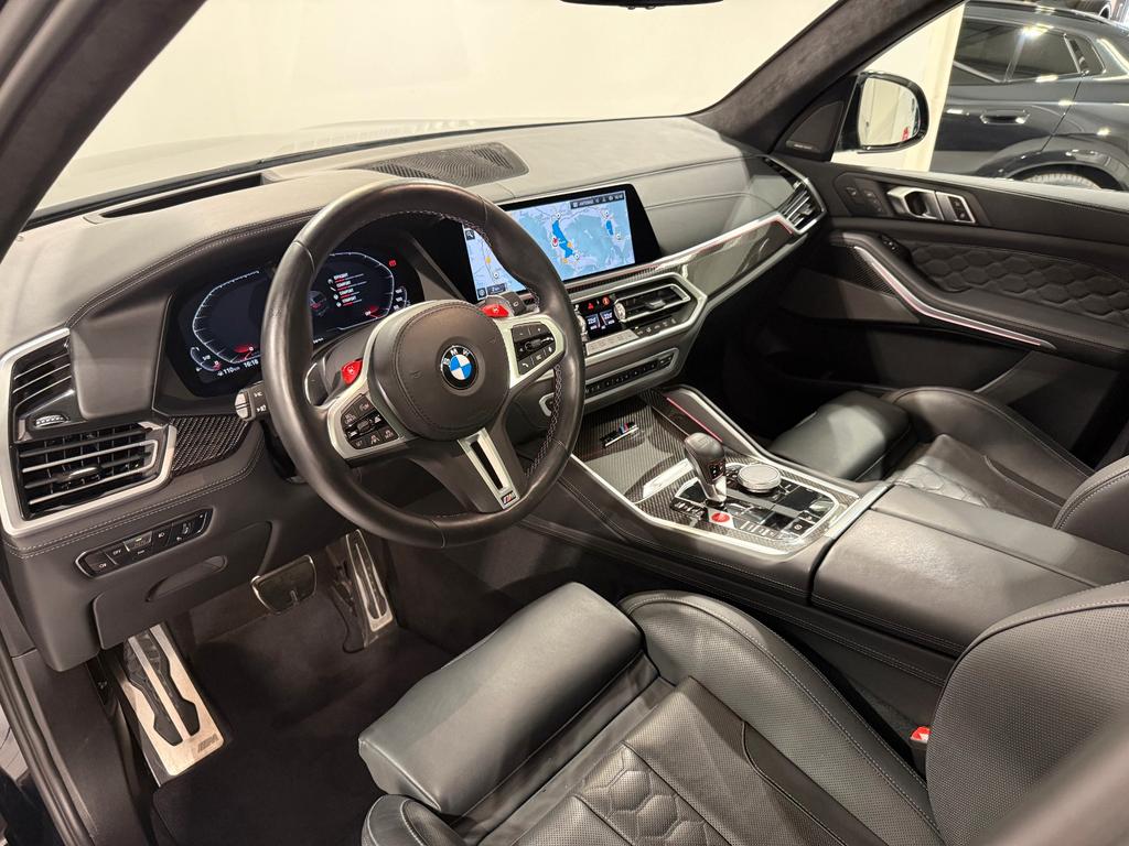 BMW X5 M60 2023 г. Чёрный, пробег 12600 км