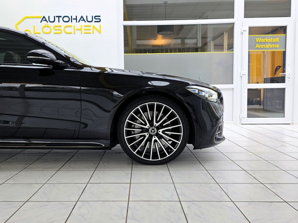 Mercedes-Benz S 580 2024 г. Чёрный, пробег 22129 км