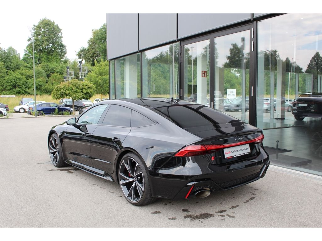 Audi RS7 2023 г. Чёрный, пробег 55000 км