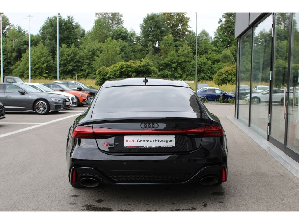 Audi RS7 2023 г. Чёрный, пробег 55000 км
