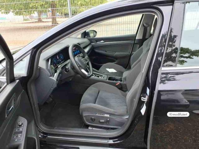 Volkswagen Golf 2022 г. Чёрный, пробег 34000 км