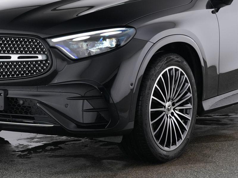 Mercedes-Benz GLC 300 2025 г. Чёрный, пробег 23529 км
