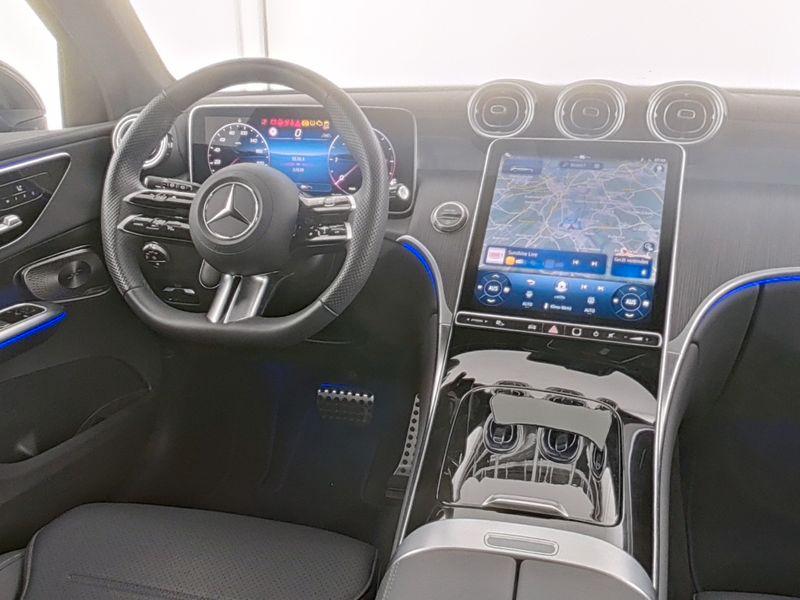 Mercedes-Benz GLC 300 2025 г. Чёрный, пробег 23529 км