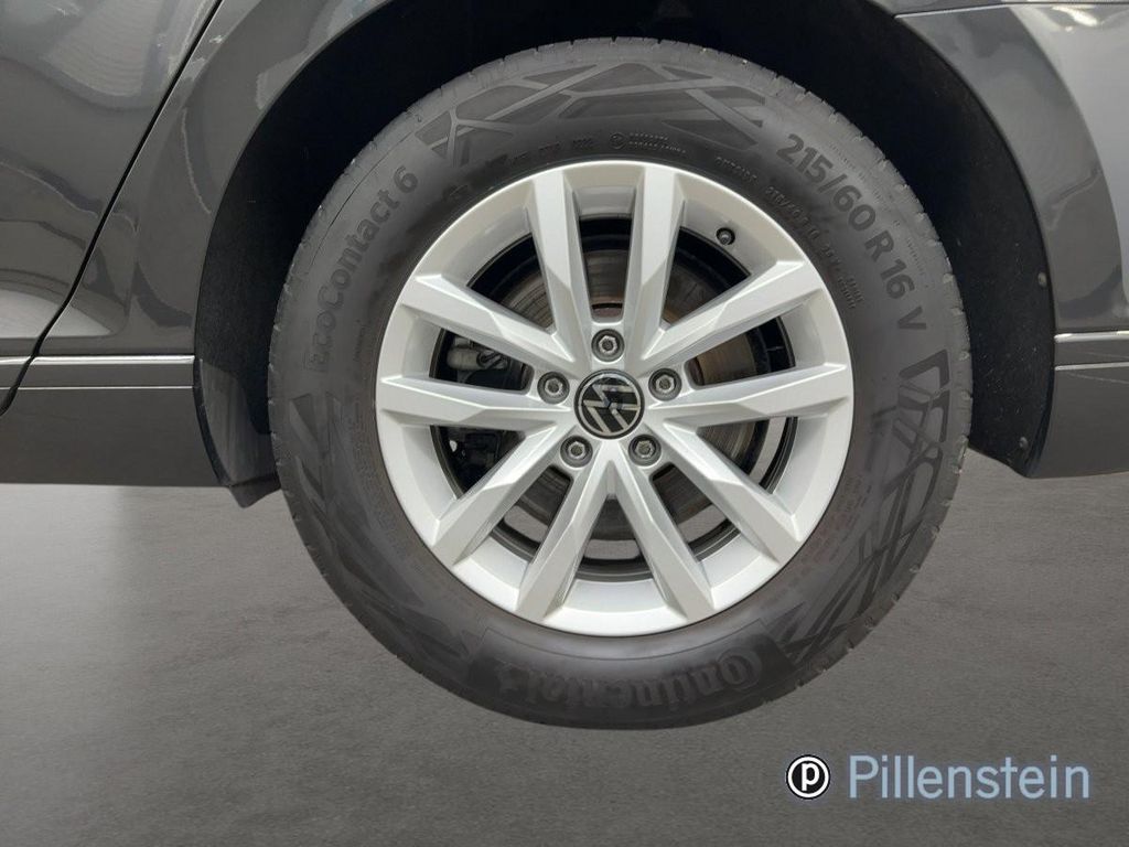 Volkswagen PASSAT VARIANT 2022 г. Серый, пробег 55950 км