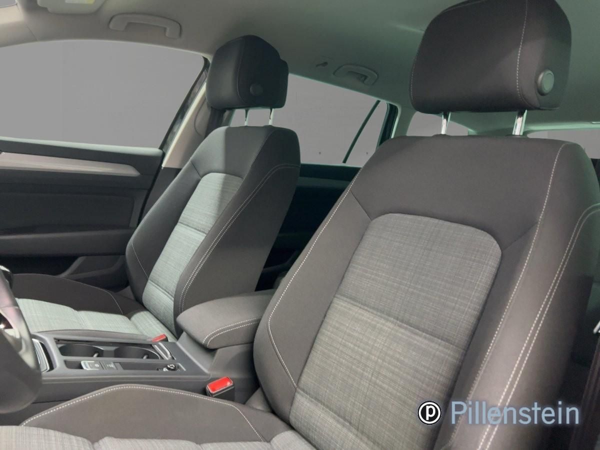 Volkswagen PASSAT VARIANT 2022 г. Серый, пробег 55950 км