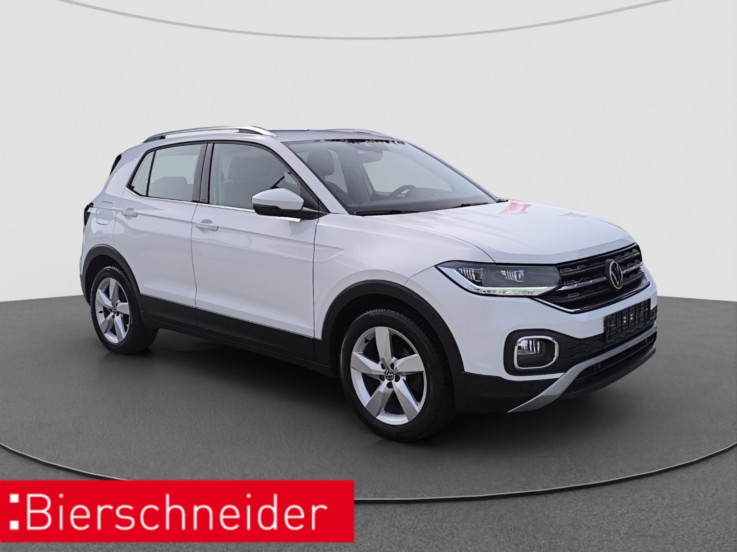Volkswagen T-Cross 2022 г. Белый, пробег 34650 км