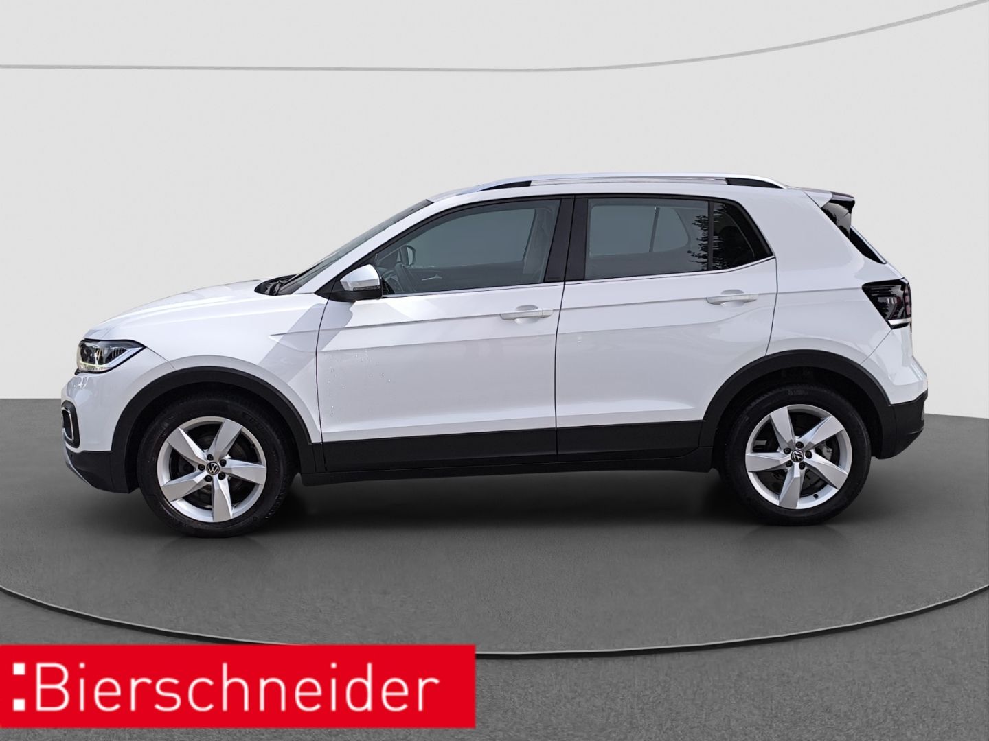 Volkswagen T-Cross 2022 г. Белый, пробег 34650 км