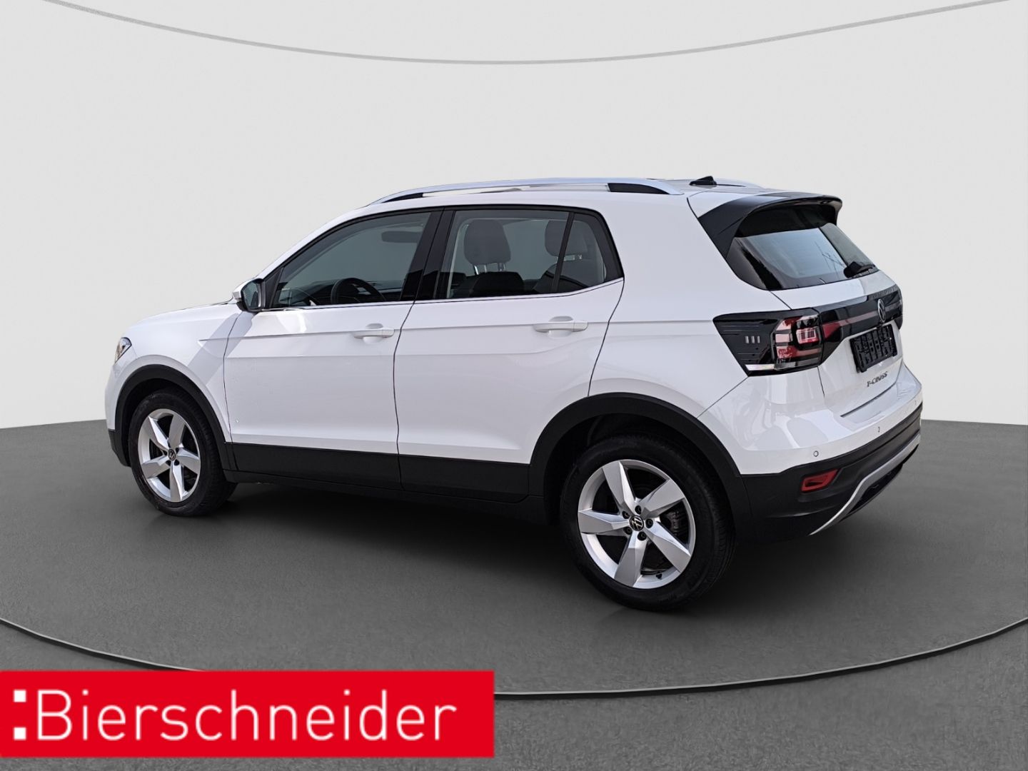 Volkswagen T-Cross 2022 г. Белый, пробег 34650 км