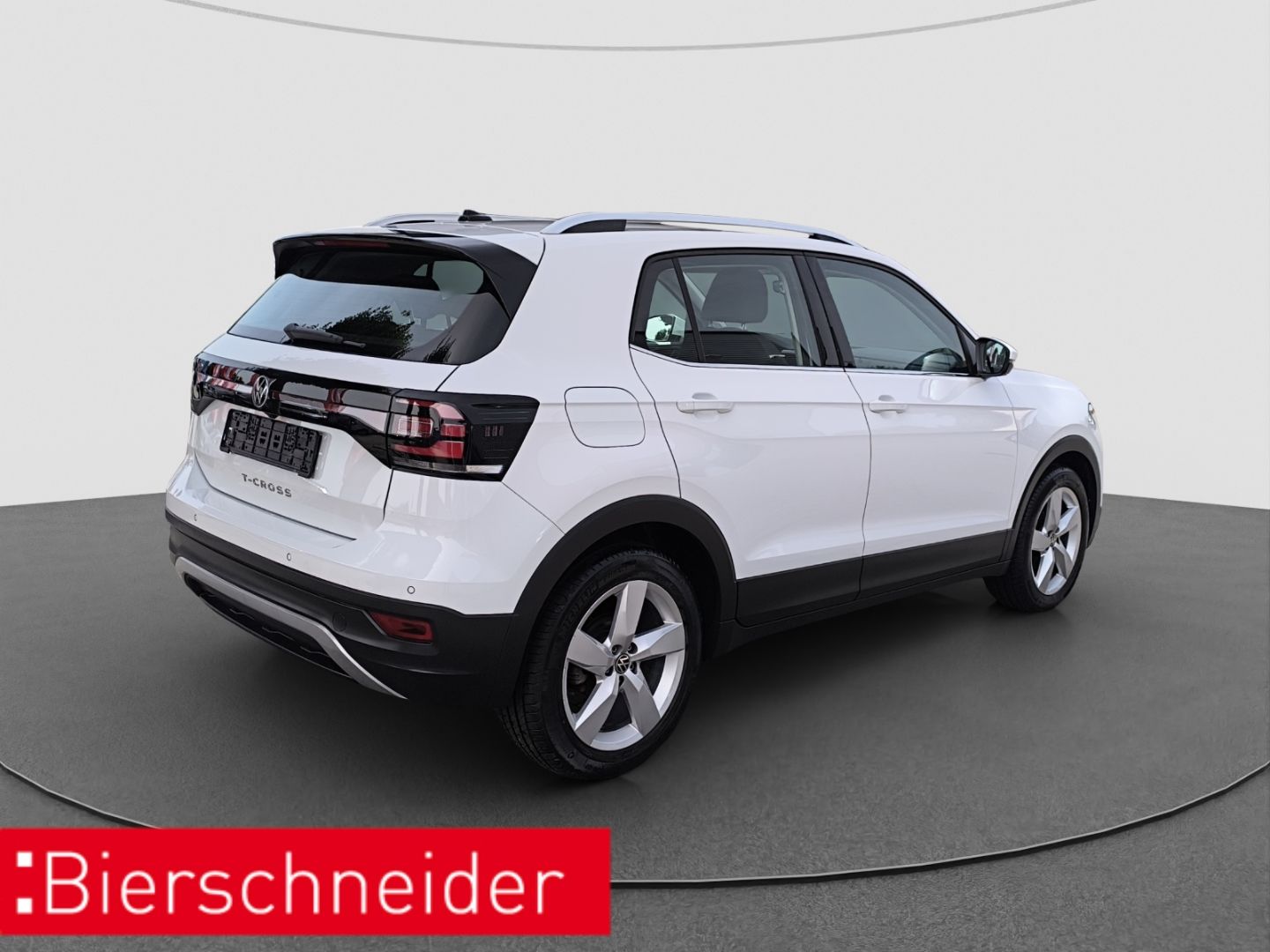 Volkswagen T-Cross 2022 г. Белый, пробег 34650 км