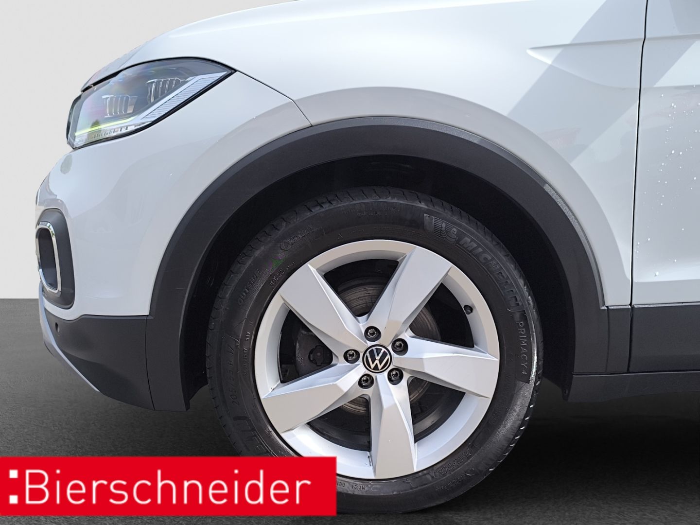 Volkswagen T-Cross 2022 г. Белый, пробег 34650 км
