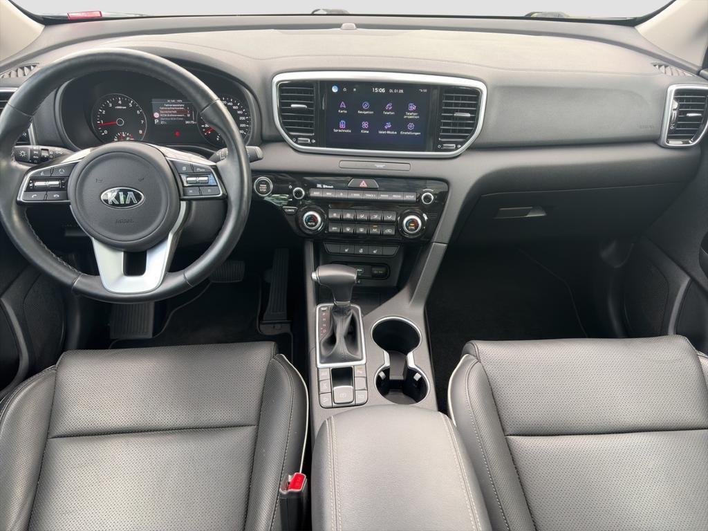 Kia Sportage 2021 г. Чёрный, пробег 33847 км