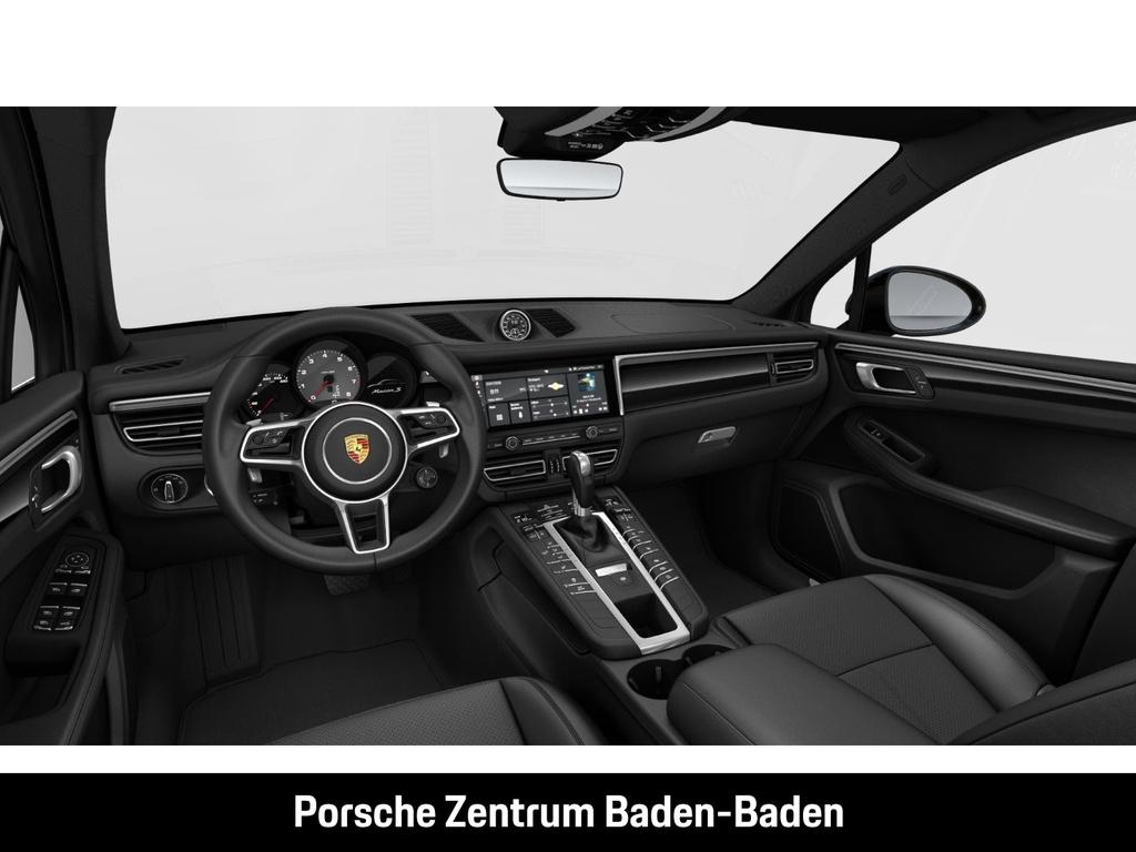 Porsche Macan 2021 г. Чёрный, пробег 42800 км