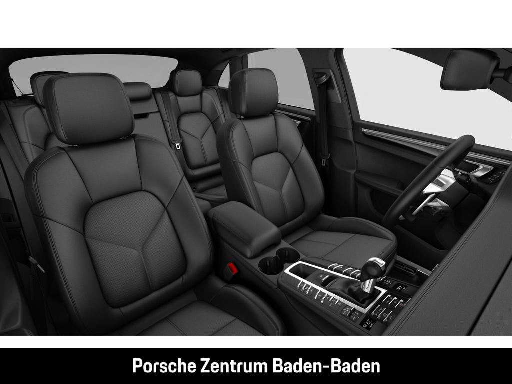 Porsche Macan 2021 г. Чёрный, пробег 42800 км