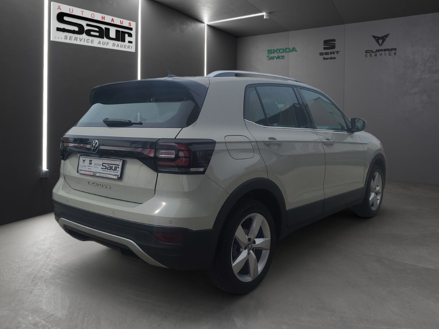 Volkswagen T-Cross 2022 г. Серый, пробег 25430 км