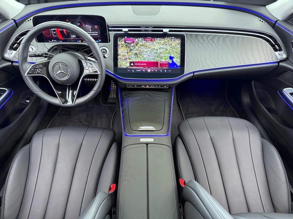 Mercedes-Benz E 220 2025 г. Серый, пробег 16300 км