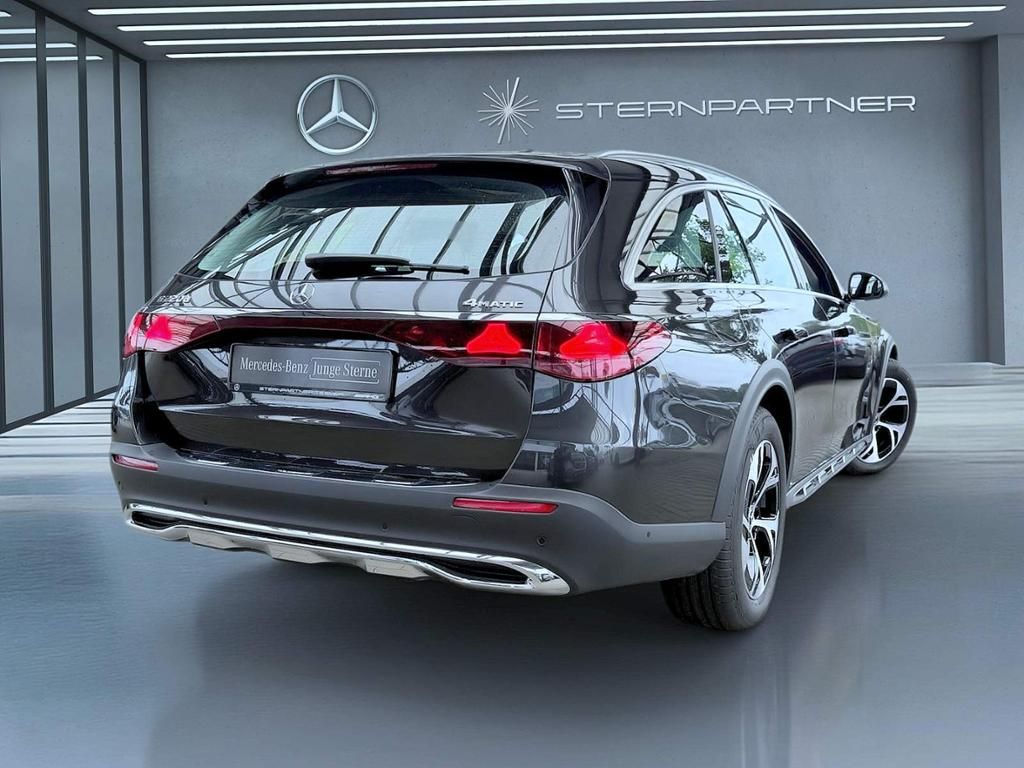 Mercedes-Benz E 220 2025 г. Серый, пробег 16300 км