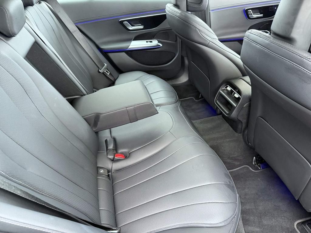 Mercedes-Benz E 220 2025 г. Серый, пробег 16300 км