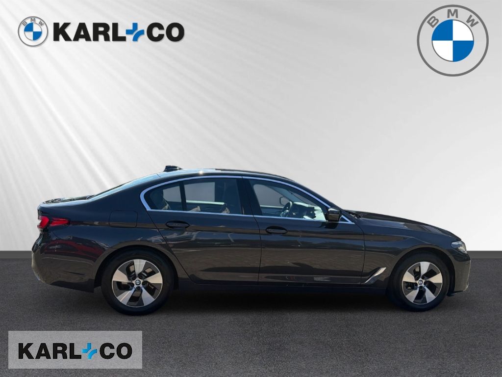 BMW 520 2023 г. Серый, пробег 25546 км