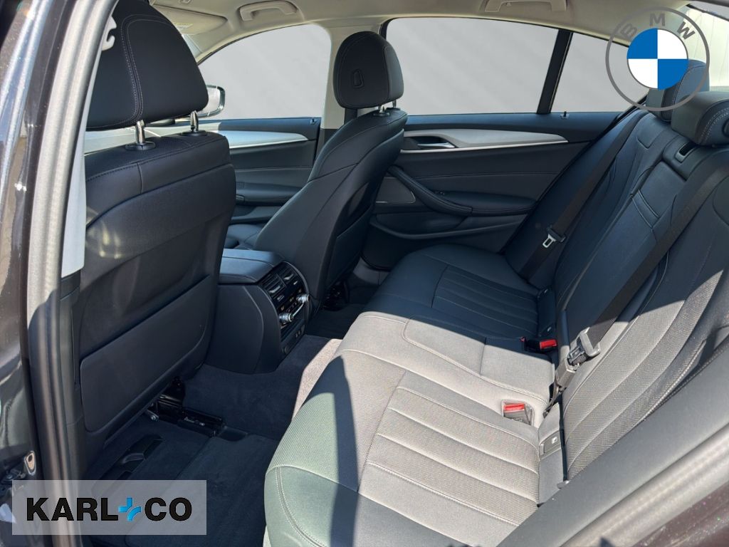 BMW 520 2023 г. Серый, пробег 25546 км