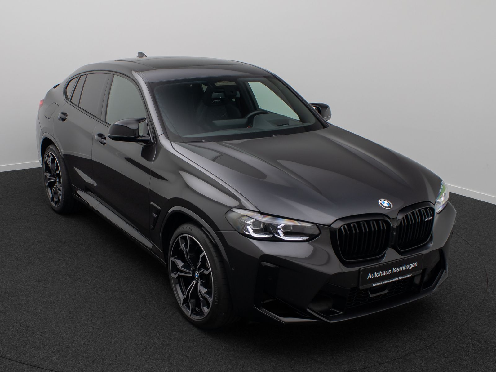 BMW X4 M 2022 г. Чёрный, пробег 37159 км