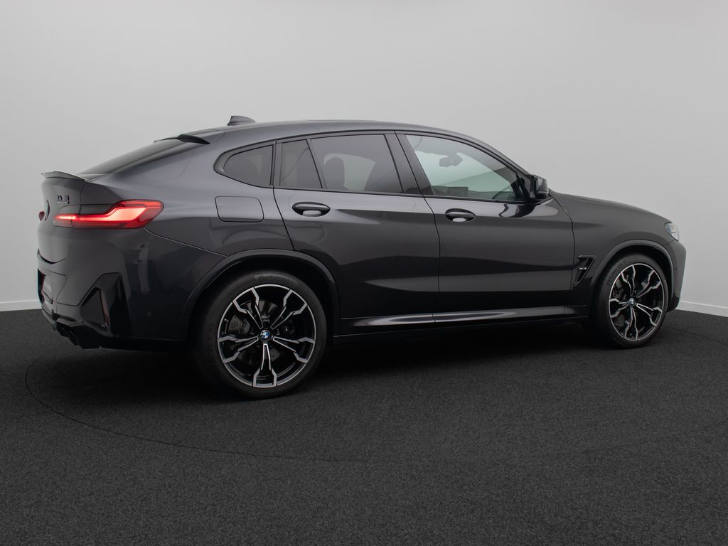 BMW X4 M 2022 г. Чёрный, пробег 37159 км