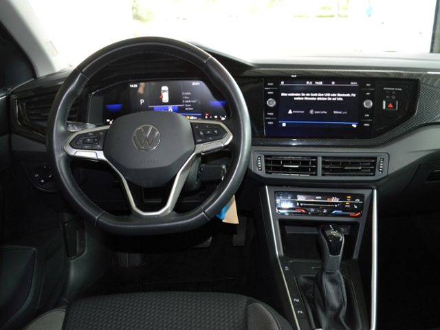 Volkswagen Polo 2023 г. Чёрный, пробег 42418 км