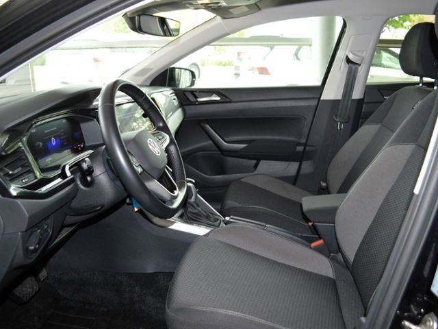 Volkswagen Polo 2023 г. Чёрный, пробег 42418 км