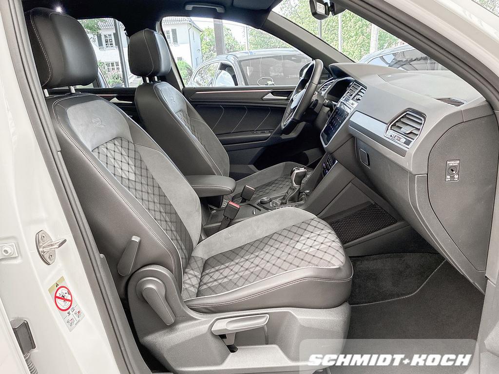 Volkswagen Tiguan 2021 г. Белый, пробег 56788 км