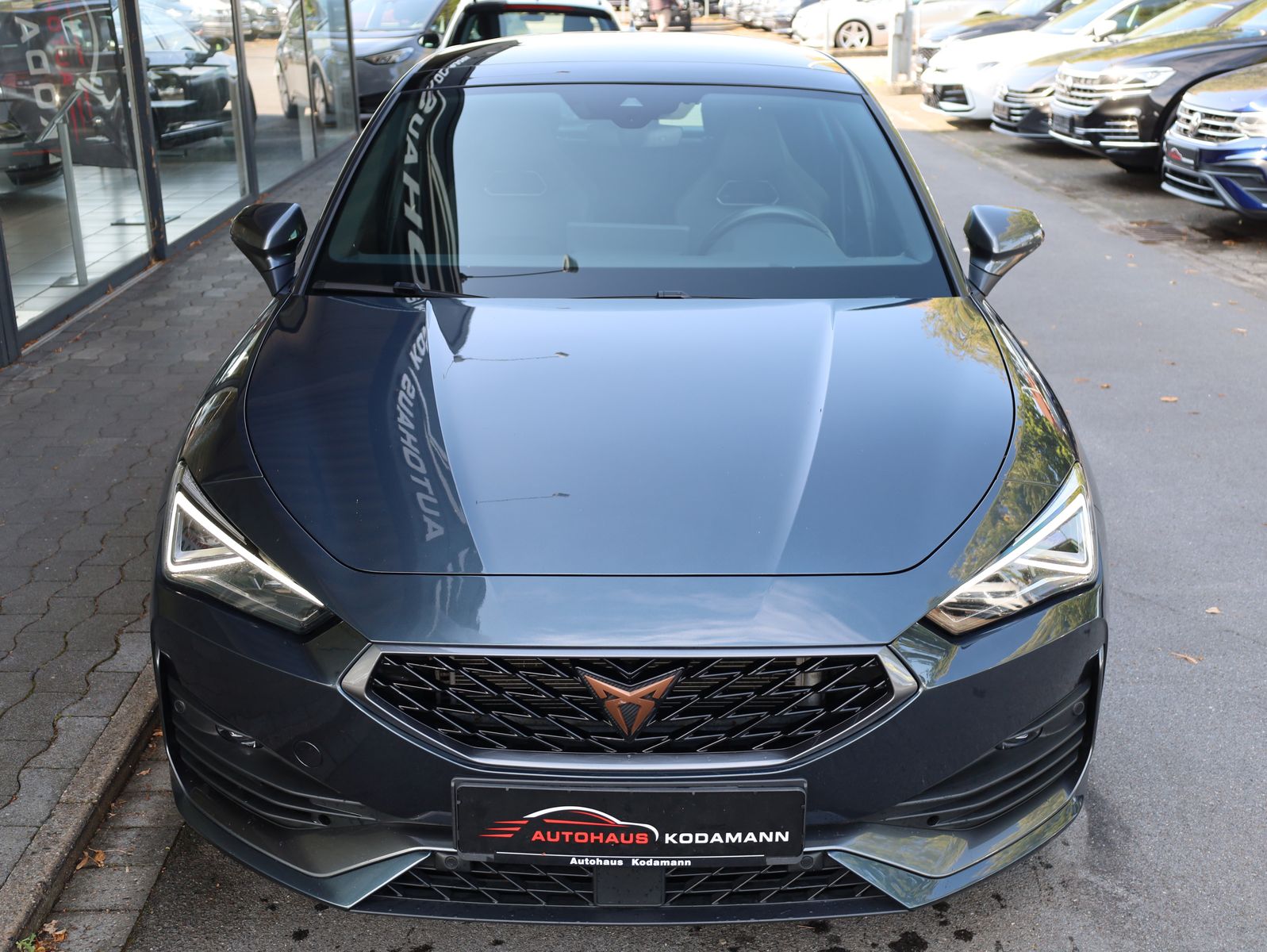 Cupra Leon 2024 г. Серый, пробег 53755 км