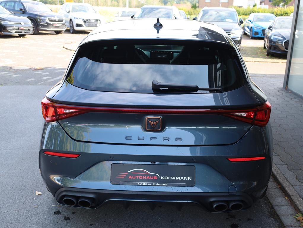 Cupra Leon 2024 г. Серый, пробег 53755 км
