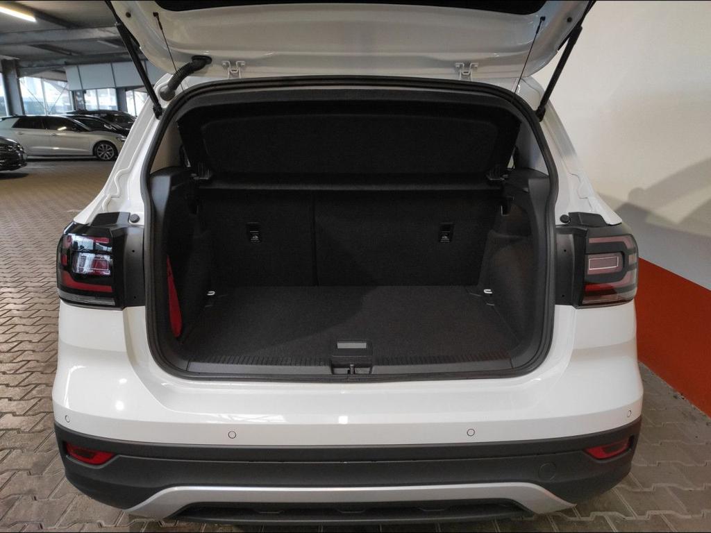 Volkswagen T-Cross 2022 г. Белый, пробег 30424 км