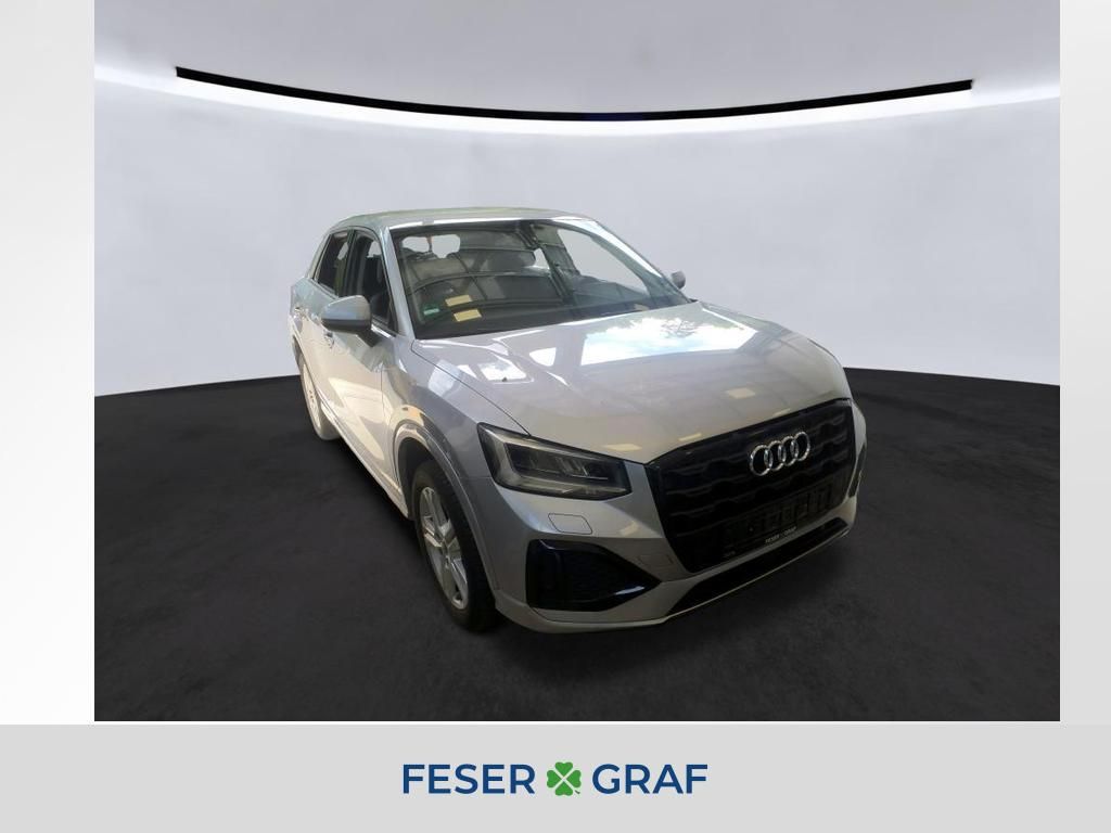 Audi Q2 2023 г. Серебристый, пробег 45663 км