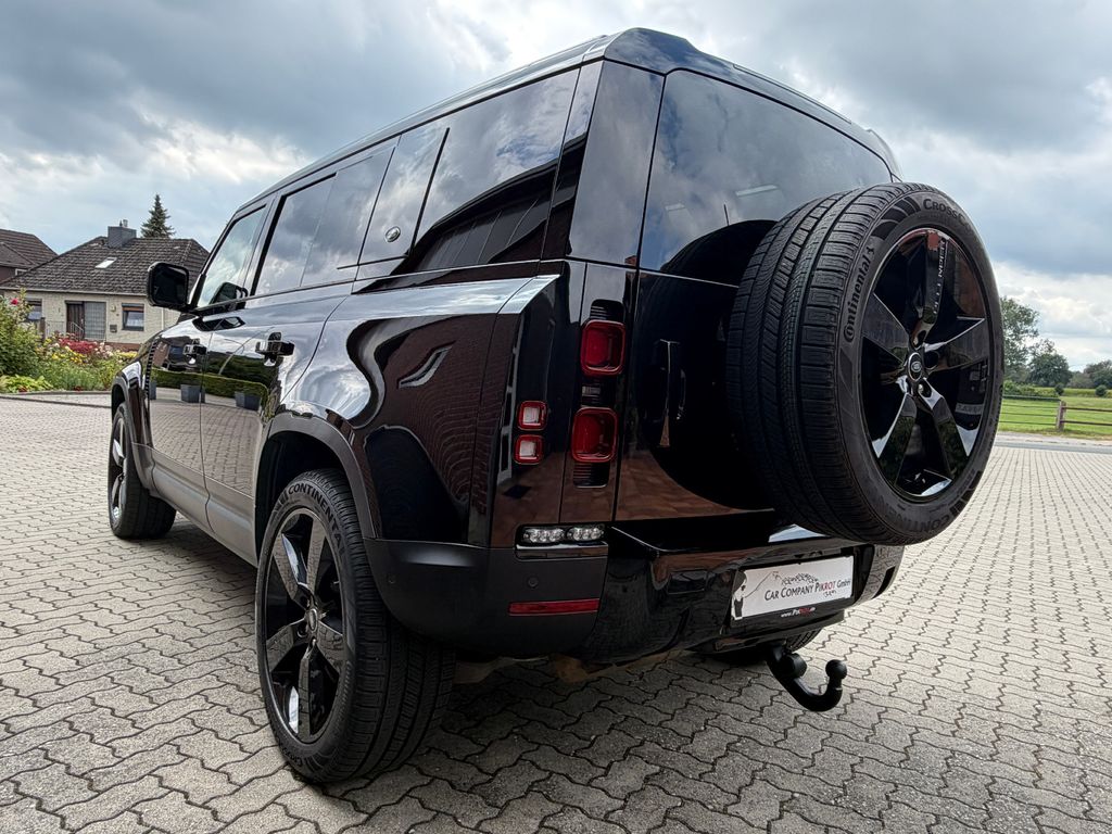 Land Rover Defender 2021 г. Чёрный, пробег 46200 км