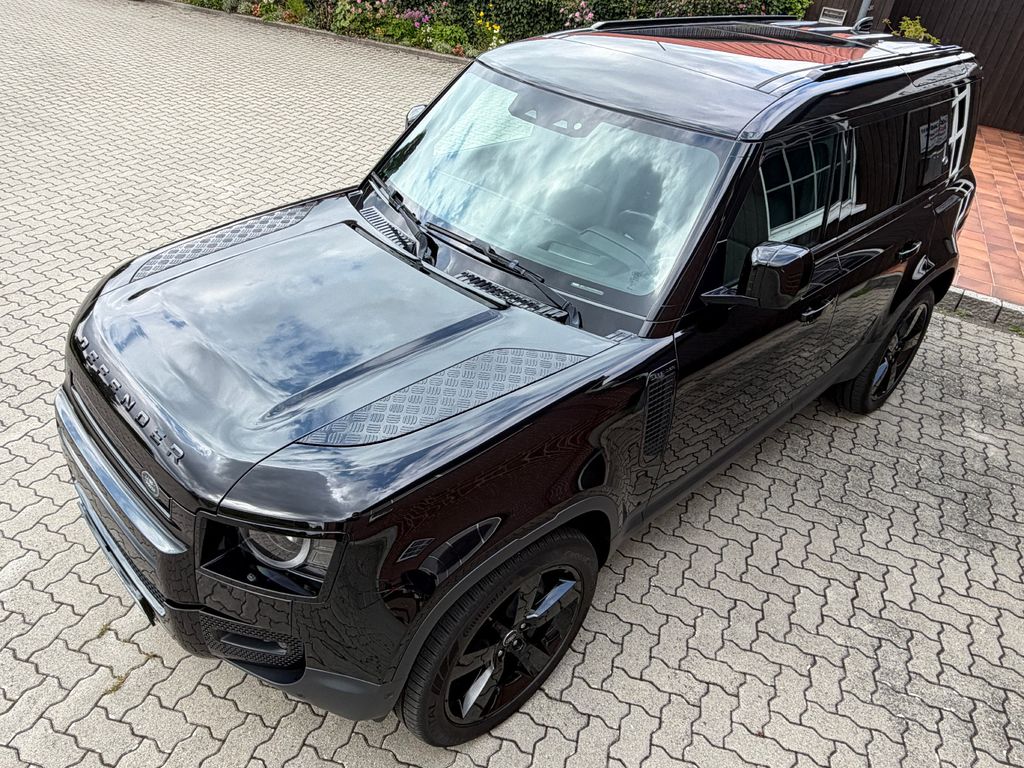 Land Rover Defender 2021 г. Чёрный, пробег 46200 км