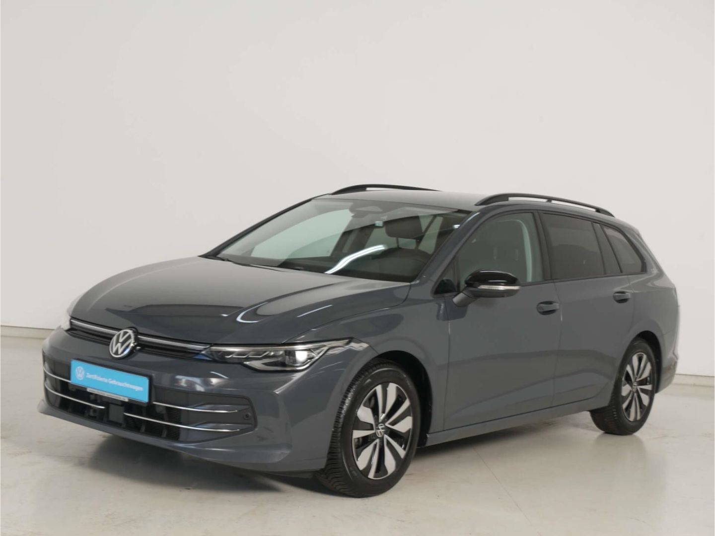 Volkswagen Golf 2025 г. Серый, пробег 25434 км