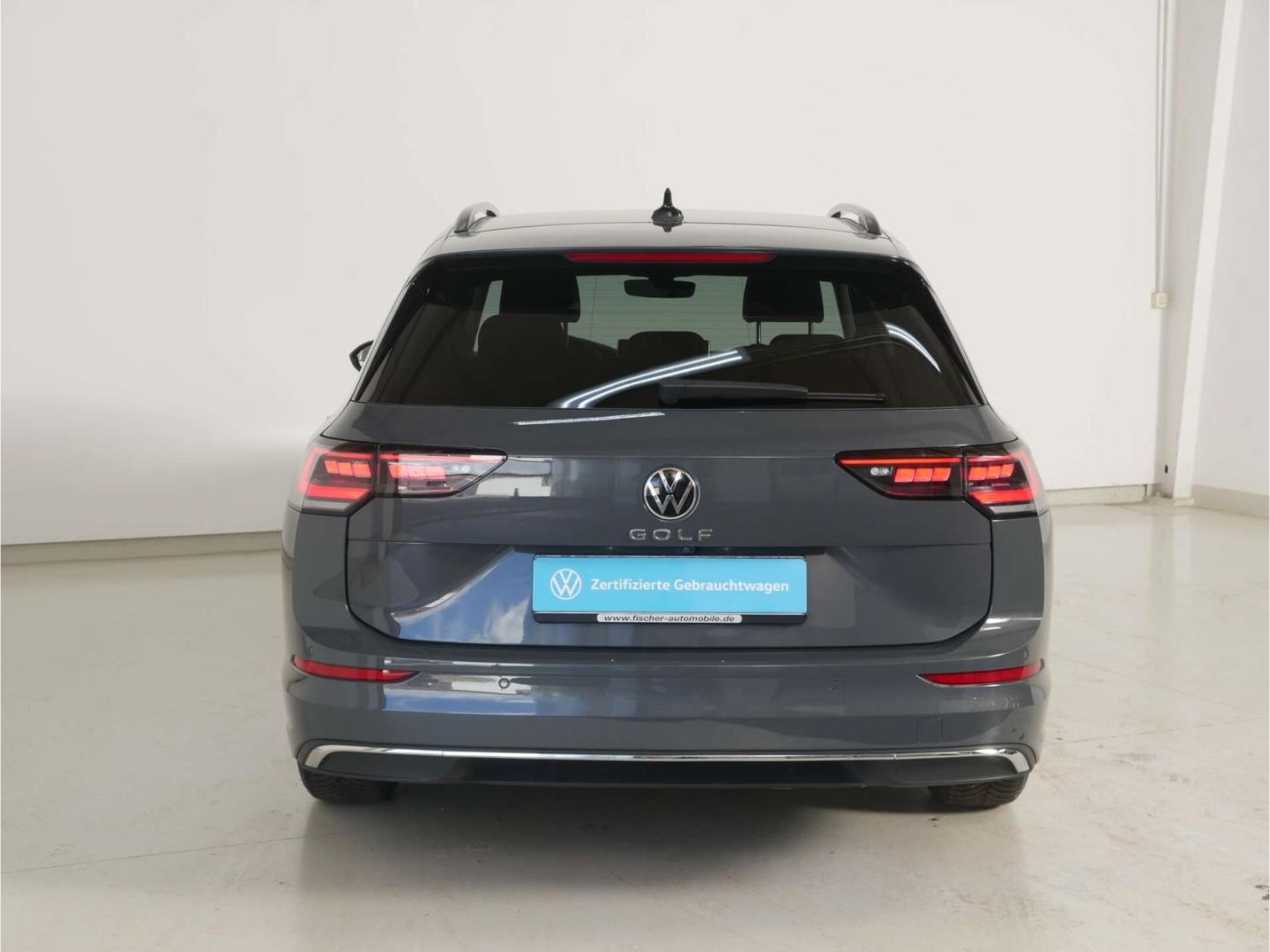 Volkswagen Golf 2025 г. Серый, пробег 25434 км