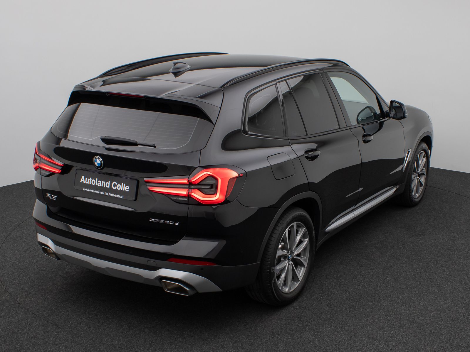 BMW X3 2023 г. Чёрный, пробег 48111 км