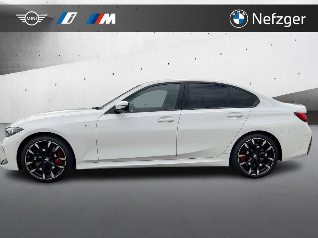BMW 330 2025 г. Белый, пробег 5168 км