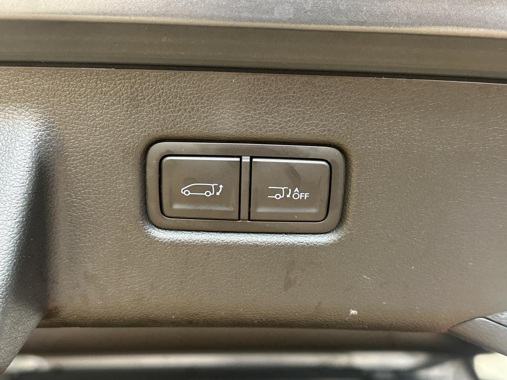 Hyundai Staria 2022 г. Серый, пробег 53950 км