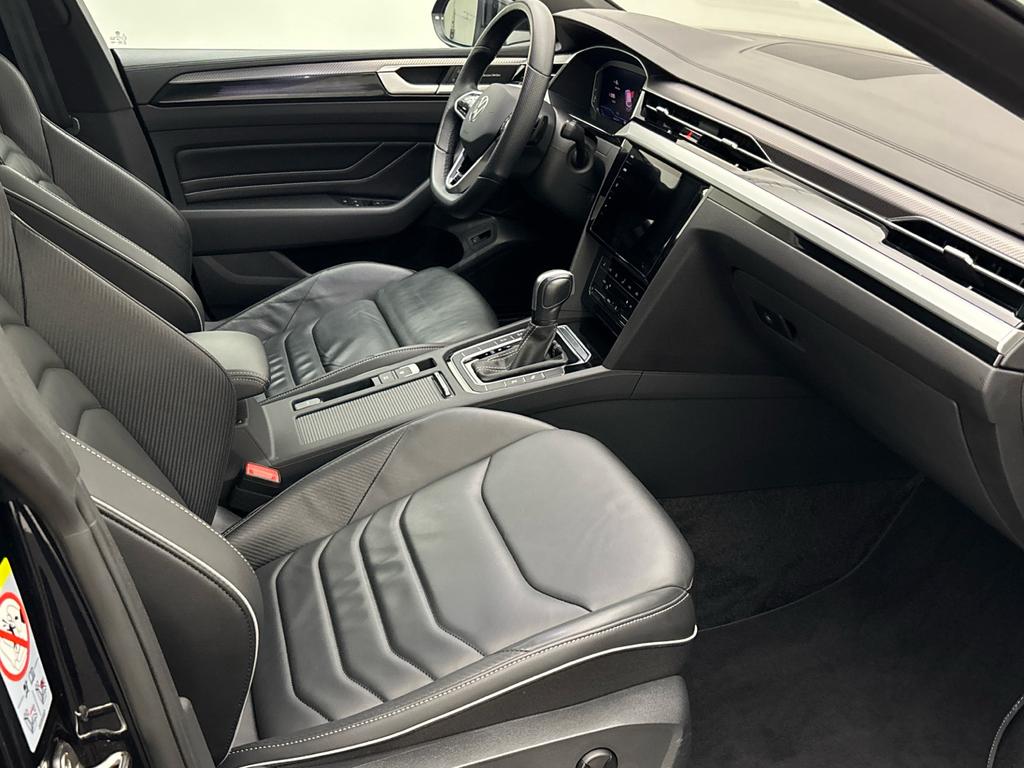 Volkswagen Arteon 2024 г. Чёрный, пробег 41970 км