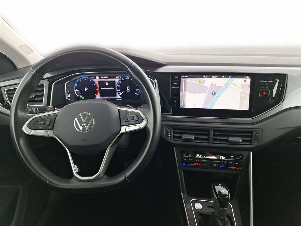Volkswagen Polo 2024 г. Синий, пробег 24815 км