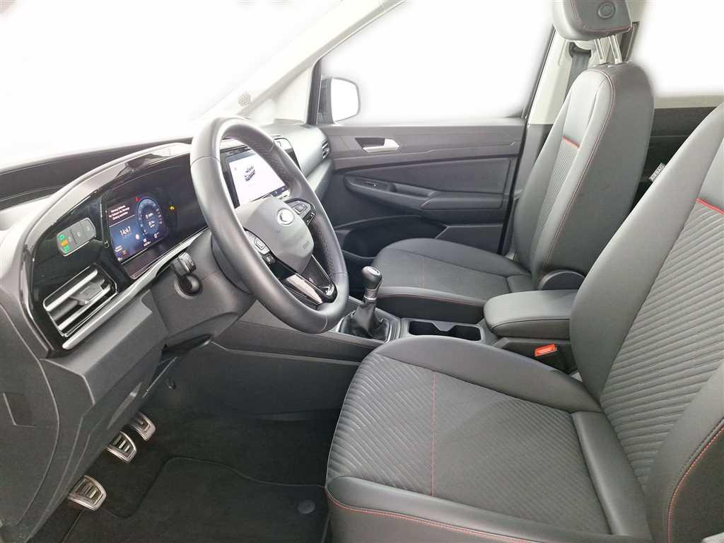 Ford GRAND TOURNEO 2024 г. Чёрный, пробег 44317 км