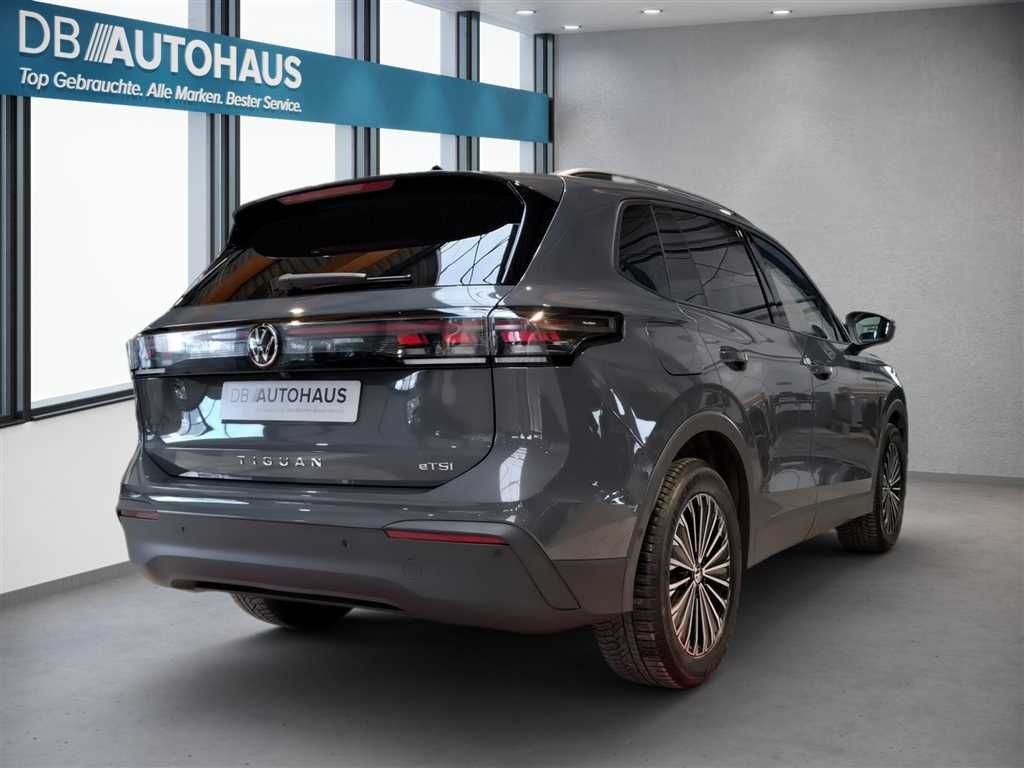 Volkswagen Tiguan 2025 г. Серый, пробег 58381 км