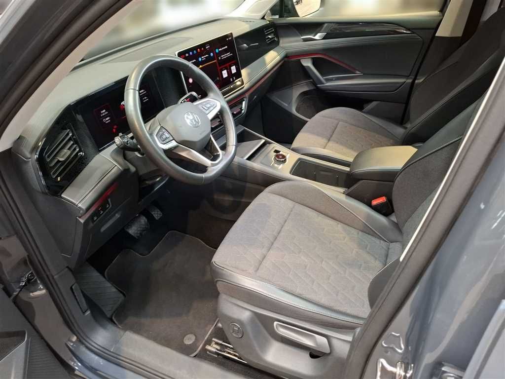 Volkswagen Tiguan 2025 г. Серый, пробег 58381 км
