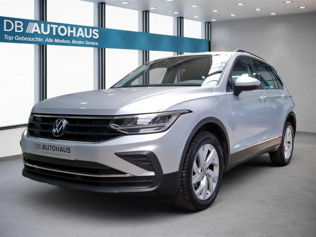 Volkswagen Tiguan 2023 г. Серебристый, пробег 43545 км