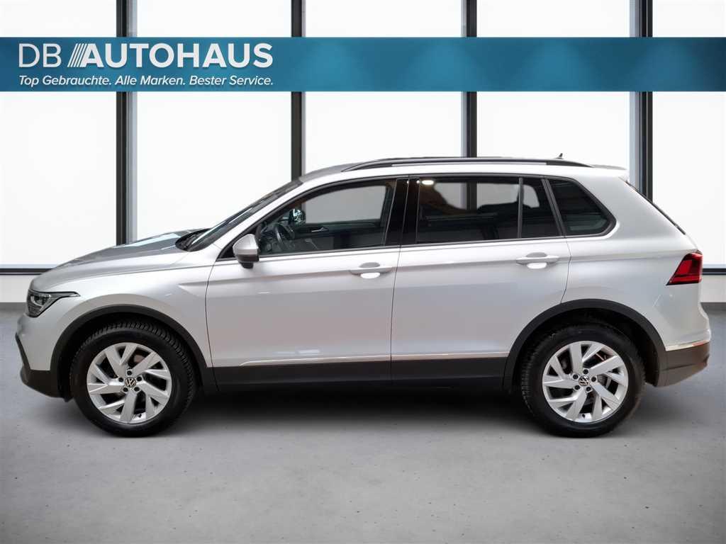 Volkswagen Tiguan 2023 г. Серебристый, пробег 43545 км