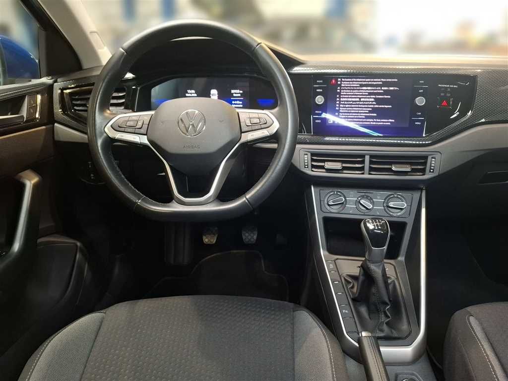 Volkswagen Polo 2023 г. Синий, пробег 32923 км